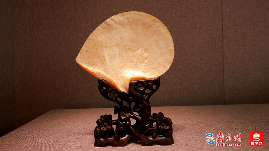 近200件工艺美术精品共迎国庆